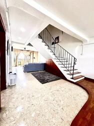 Blk 548 Jurong West Street 42 (Jurong West), HDB Executive #490828311
